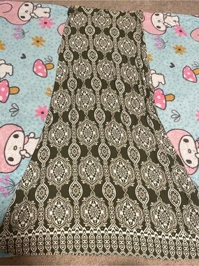 Charlotte Russe Olive and Cream Medallion Maxi Skirt